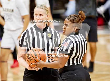 Thumbnail 1 in Windward vs Salesian College Preparatory (CIF State D1 Final) photogallery.