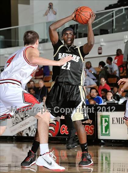 Thumbnail 1 in Bloomington Christian vs. Glendora (So Cal Shootout) photogallery.