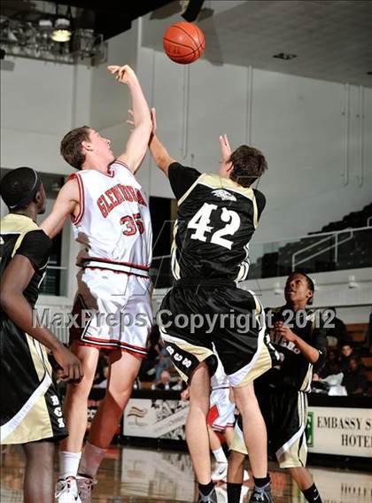 Thumbnail 2 in Bloomington Christian vs. Glendora (So Cal Shootout) photogallery.