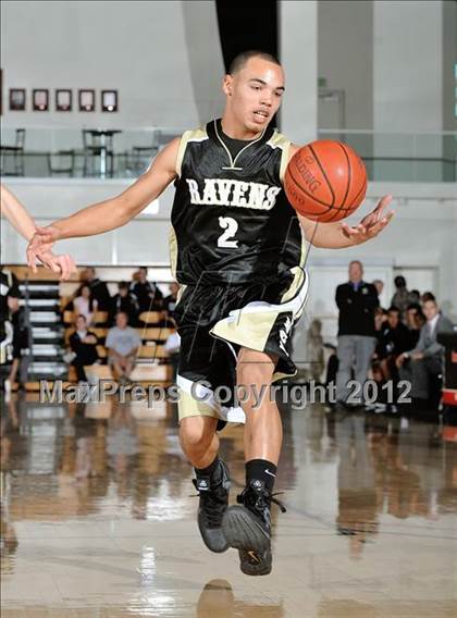 Thumbnail 2 in Bloomington Christian vs. Glendora (So Cal Shootout) photogallery.