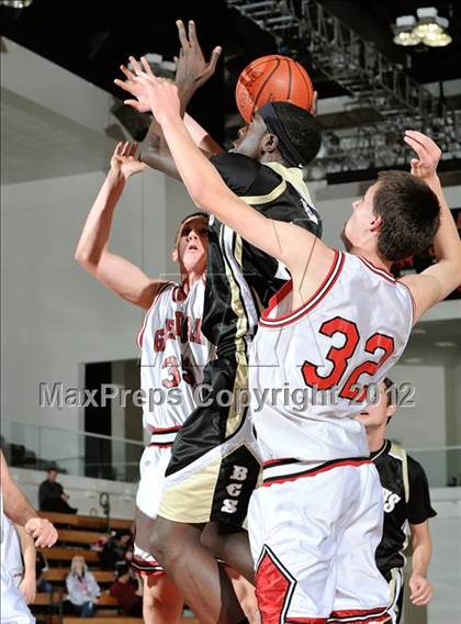 Thumbnail 2 in Bloomington Christian vs. Glendora (So Cal Shootout) photogallery.