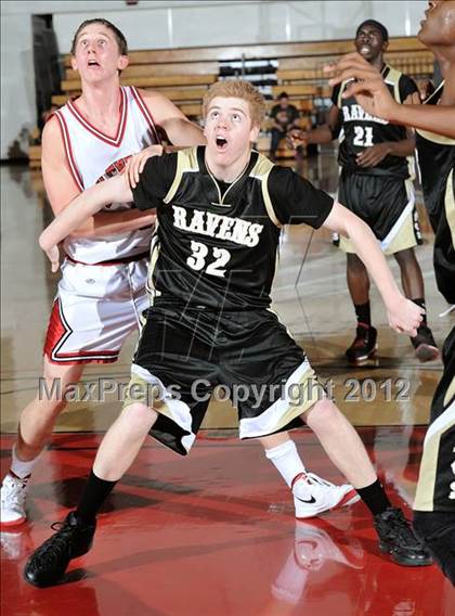 Thumbnail 3 in Bloomington Christian vs. Glendora (So Cal Shootout) photogallery.
