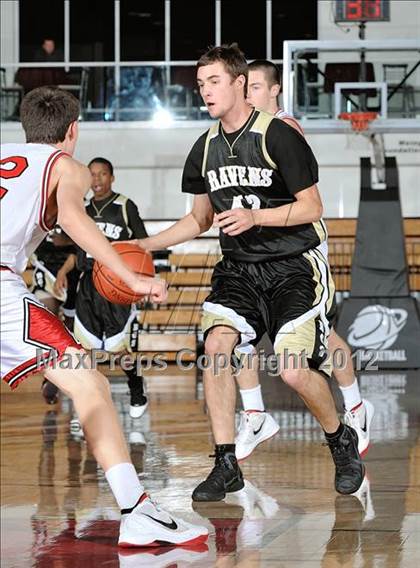 Thumbnail 2 in Bloomington Christian vs. Glendora (So Cal Shootout) photogallery.