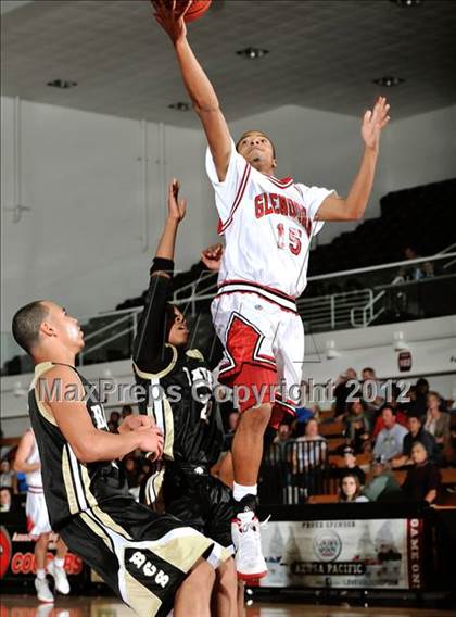Thumbnail 2 in Bloomington Christian vs. Glendora (So Cal Shootout) photogallery.