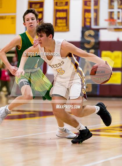 Thumbnail 2 in Royal @ Simi Valley photogallery.
