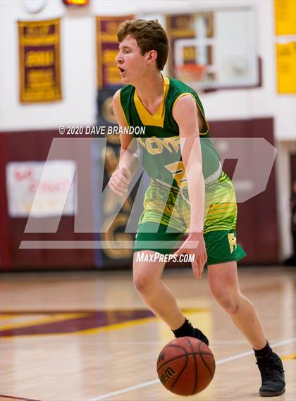Thumbnail 1 in Royal @ Simi Valley photogallery.