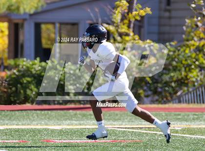 Thumbnail 3 in Paramus Catholic @ Bergen Catholic photogallery.