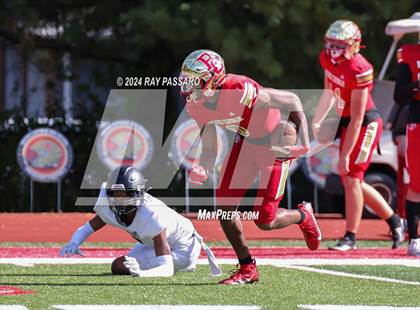 Thumbnail 3 in Paramus Catholic @ Bergen Catholic photogallery.