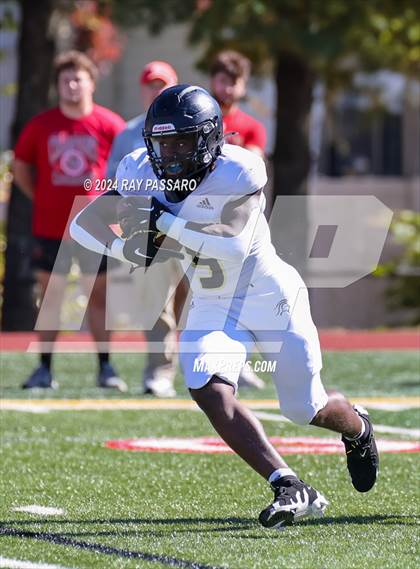 Thumbnail 2 in Paramus Catholic @ Bergen Catholic photogallery.