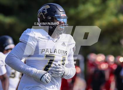 Thumbnail 3 in Paramus Catholic @ Bergen Catholic photogallery.