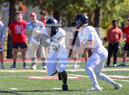 Thumbnail 1 in Paramus Catholic @ Bergen Catholic photogallery.