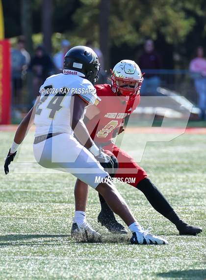 Thumbnail 3 in Paramus Catholic @ Bergen Catholic photogallery.