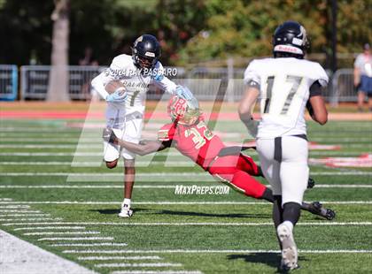 Thumbnail 3 in Paramus Catholic @ Bergen Catholic photogallery.
