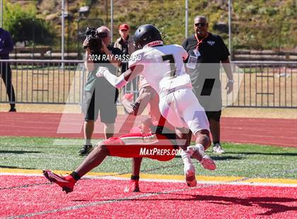 Thumbnail 3 in Paramus Catholic @ Bergen Catholic photogallery.