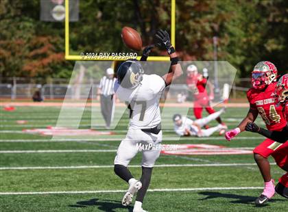 Thumbnail 1 in Paramus Catholic @ Bergen Catholic photogallery.