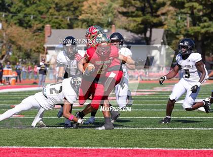 Thumbnail 2 in Paramus Catholic @ Bergen Catholic photogallery.