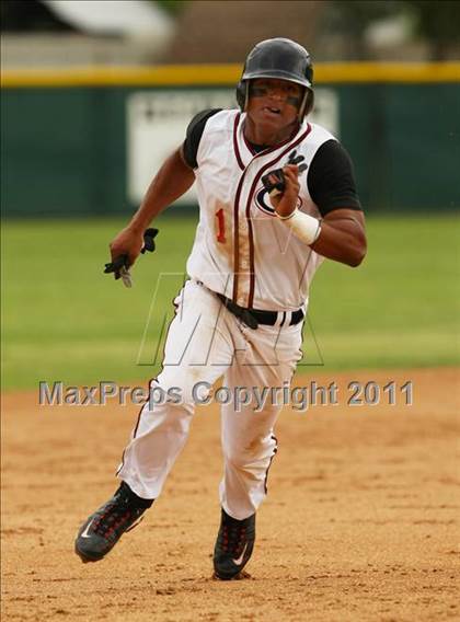 Thumbnail 1 in Damien @ Glendora (CIF SS Playoffs) photogallery.