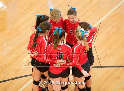 Thumbnail 2 in Riverside Academy vs Academy of the Sacred Heart (Sacred Heart Jamboree) photogallery.