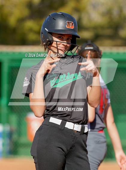 Thumbnail 3 in Lincoln County vs Virgin Valley (40th Annual Sherman Bennett Memorial Desert Winds Classic) photogallery.