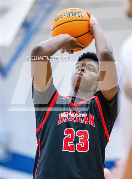 Thumbnail 3 in Gray's Creek vs. Berean Baptist Academy (MLK Dream Jam at Terry Sanford) photogallery.