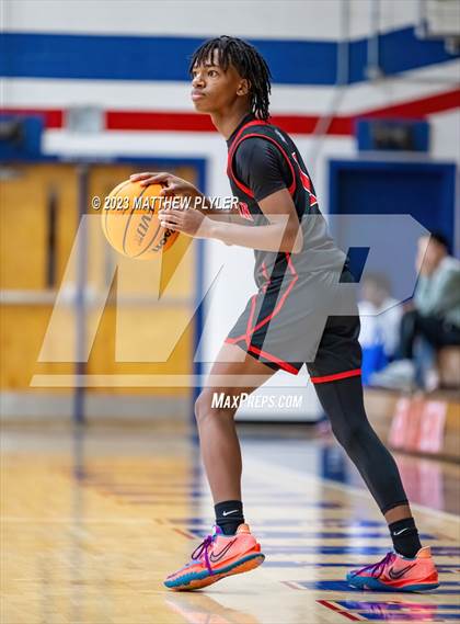 Thumbnail 2 in Gray's Creek vs. Berean Baptist Academy (MLK Dream Jam at Terry Sanford) photogallery.
