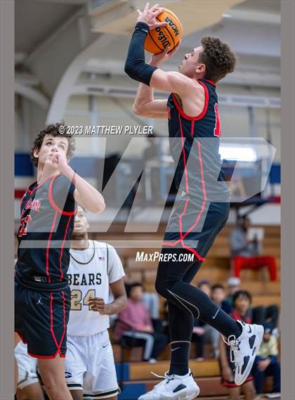 Thumbnail 1 in Gray's Creek vs. Berean Baptist Academy (MLK Dream Jam at Terry Sanford) photogallery.