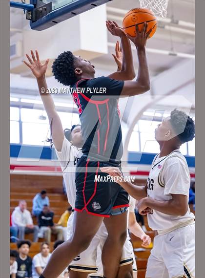 Thumbnail 1 in Gray's Creek vs. Berean Baptist Academy (MLK Dream Jam at Terry Sanford) photogallery.