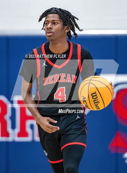 Thumbnail 3 in Gray's Creek vs. Berean Baptist Academy (MLK Dream Jam at Terry Sanford) photogallery.