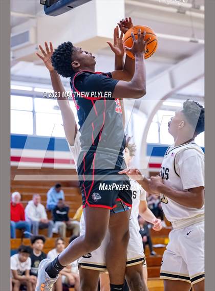 Thumbnail 3 in Gray's Creek vs. Berean Baptist Academy (MLK Dream Jam at Terry Sanford) photogallery.
