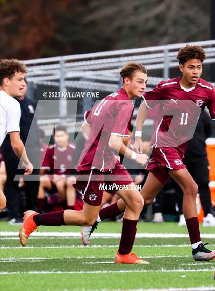 Thumbnail 3 in Arlington vs Kingston (NYSPHSAA Class AAA Regional Final) photogallery.