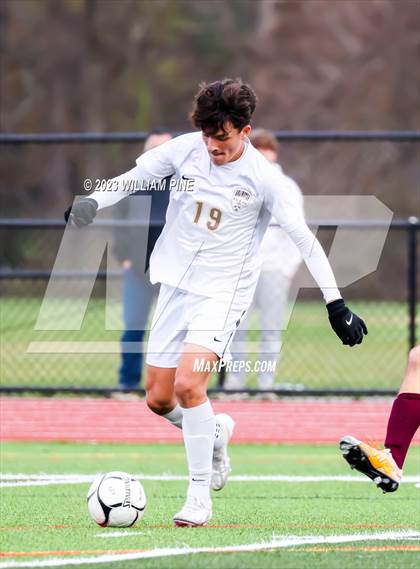Thumbnail 1 in Arlington vs Kingston (NYSPHSAA Class AAA Regional Final) photogallery.