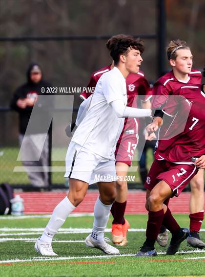 Thumbnail 2 in Arlington vs Kingston (NYSPHSAA Class AAA Regional Final) photogallery.