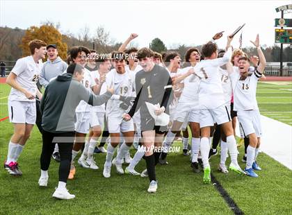 Thumbnail 2 in Arlington vs Kingston (NYSPHSAA Class AAA Regional Final) photogallery.