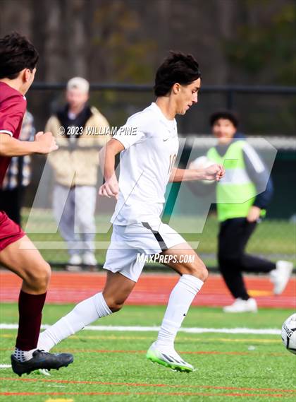 Thumbnail 1 in Arlington vs Kingston (NYSPHSAA Class AAA Regional Final) photogallery.