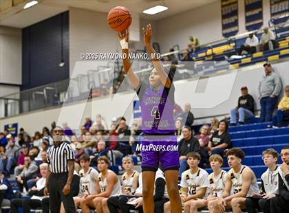 Thumbnail 3 in Muncie Central @ Columbia City (Delta Holiday Classic) photogallery.