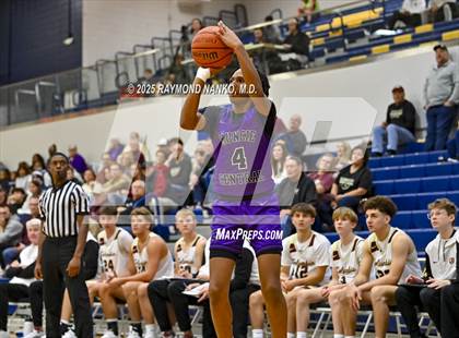 Thumbnail 2 in Muncie Central @ Columbia City (Delta Holiday Classic) photogallery.