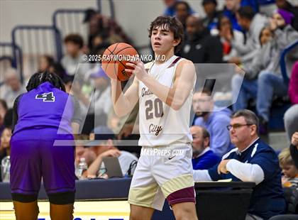 Thumbnail 3 in Muncie Central @ Columbia City (Delta Holiday Classic) photogallery.