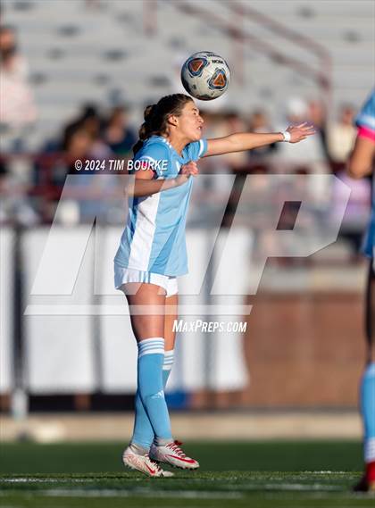 Thumbnail 3 in Valor Christian @ Mountain Vista (CHSAA 5A Playoffs Round 2) photogallery.