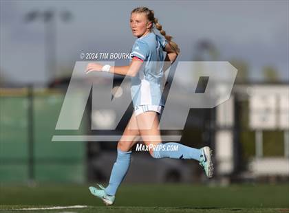 Thumbnail 1 in Valor Christian @ Mountain Vista (CHSAA 5A Playoffs Round 2) photogallery.