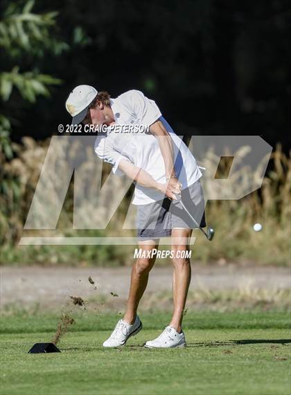 Thumbnail 3 in Utah 4A Region 11 Boys Golf Meet photogallery.