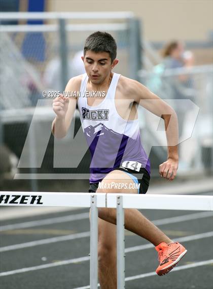 Thumbnail 3 in Wes Lowe Invitational Track Meet photogallery.