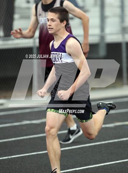 Thumbnail 1 in Wes Lowe Invitational Track Meet photogallery.