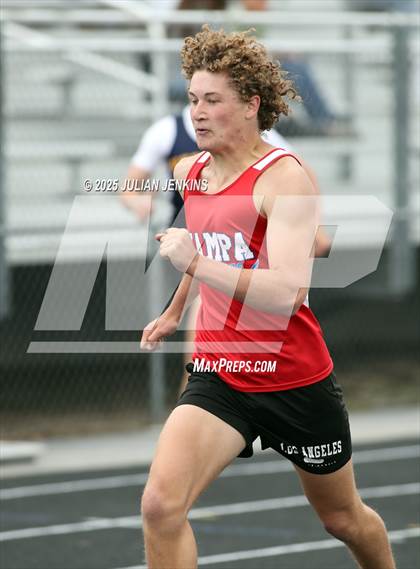 Thumbnail 2 in Wes Lowe Invitational Track Meet photogallery.