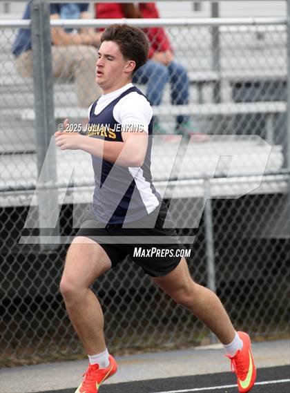 Thumbnail 2 in Wes Lowe Invitational Track Meet photogallery.