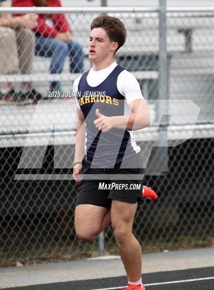 Thumbnail 1 in Wes Lowe Invitational Track Meet photogallery.
