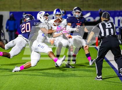 Thumbnail 3 in Katy Taylor @ Seven Lakes photogallery.