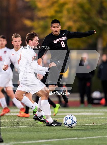 Thumbnail 3 in Wayland vs. Watertown (MIAA Division 3 North Semifinal) photogallery.