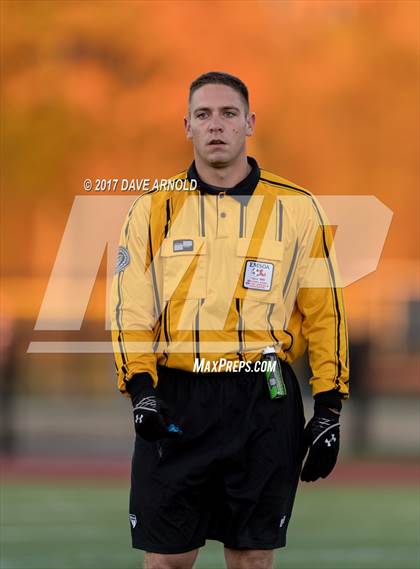 Thumbnail 3 in Wayland vs. Watertown (MIAA Division 3 North Semifinal) photogallery.