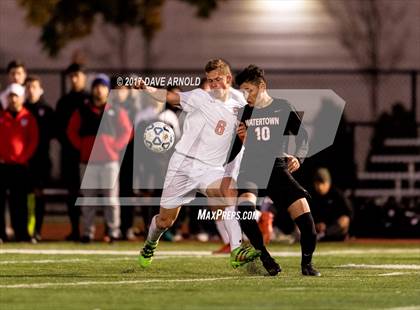 Thumbnail 2 in Wayland vs. Watertown (MIAA Division 3 North Semifinal) photogallery.