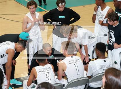 Thumbnail 3 in La Puente vs. Malibu (CIF 5AAA 3rd Round Playoff) photogallery.